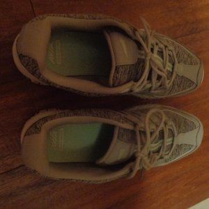 Avia Women's Elevate Athletic Sneaker